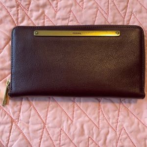 Liza leather zip around wallet